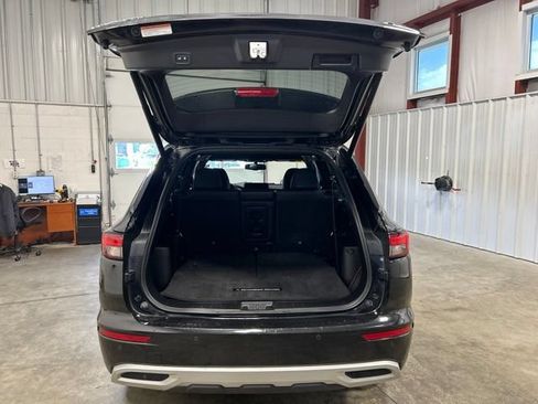Used 2022 Mitsubishi Outlander SEL AWD/4WD image 18
