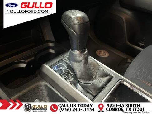 Used 2016 Toyota Tacoma SR5 w/ Towing Package AWD/4WD image 28
