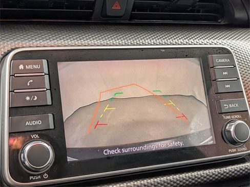 Used 2019 Nissan Kicks SV image 21