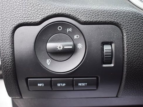 Used 2011 Ford Mustang GT Premium RWD image 21