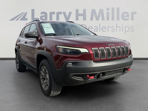 Certified 2021 Jeep Cherokee Trailhawk w/ Comfort/Convenience Group image 2