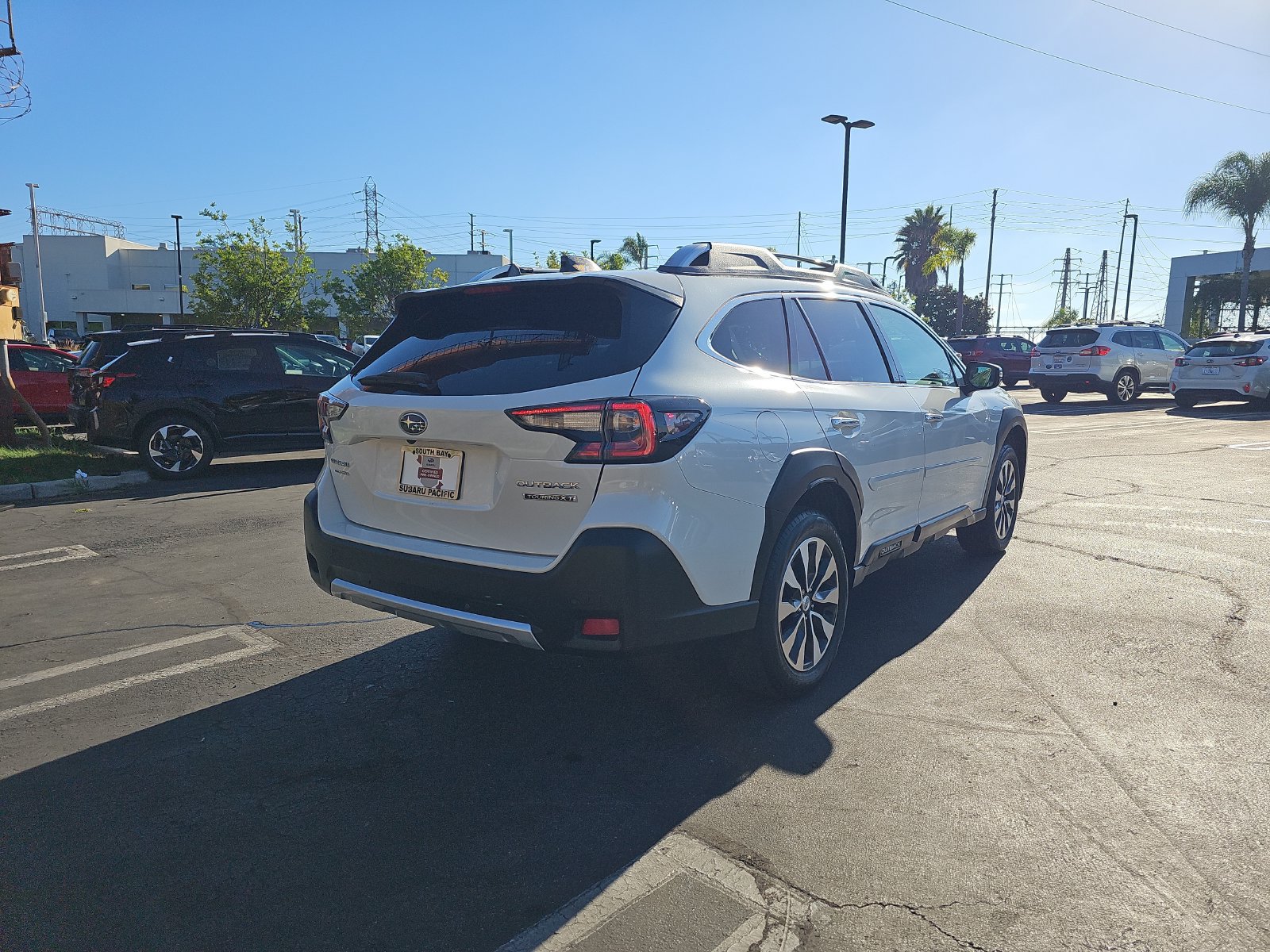 Used 2024 Subaru Outback Touring XT AWD/4WD image 7