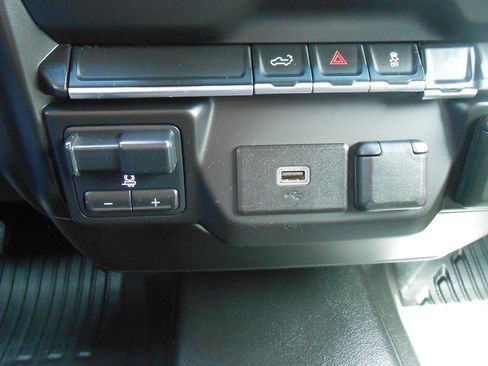 Used 2020 Chevrolet Silverado 2500 W/T w/ WT Fleet Convenience Package AWD/4WD image 15