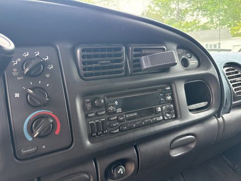 Used 2000 Dodge Ram 1500 Truck 4x4 Quad Cab image 13