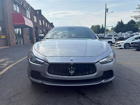 Used 2017 Maserati Ghibli RWD image 2