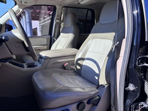 Used 2004 Ford Expedition Eddie Bauer image 12