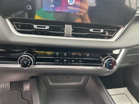 New 2026 Chevrolet Equinox LT w/ LPO, Floor Liner Package image 24