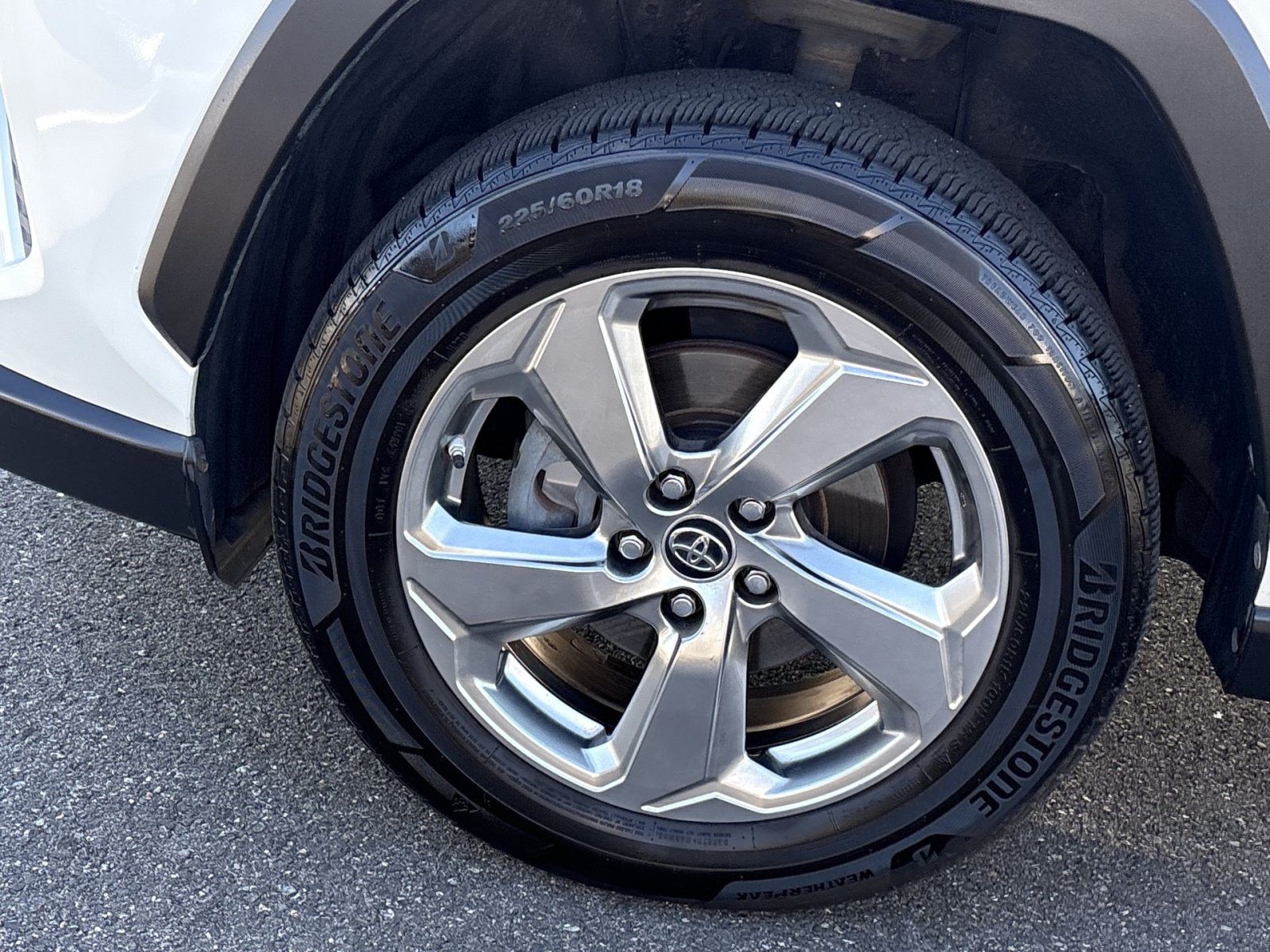 Used 2019 Toyota RAV4 Limited w/ Limited Grade Weather Package AWD/4WD image 12