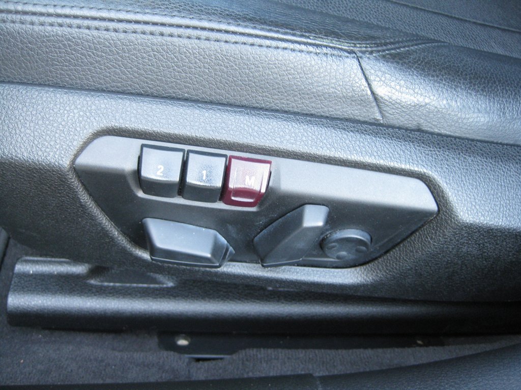 Used 2014 BMW 328i Sedan RWD image 15