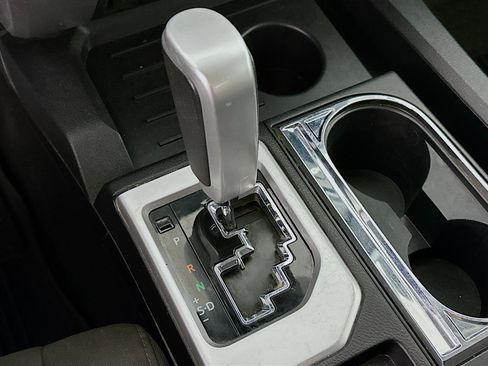 Used 2021 Toyota Tundra SR5 image 24