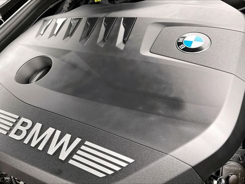 Used 2024 BMW 540i xDrive w/ Executive Package AWD/4WD image 34
