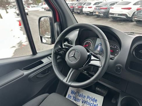 Used 2026 Mercedes-Benz Sprinter 144 Cargo image 27