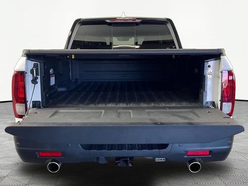 Used 2026 Honda Ridgeline Black Edition image 7