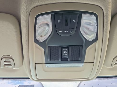 Used 2019 RAM 2500 Tradesman AWD/4WD image 24