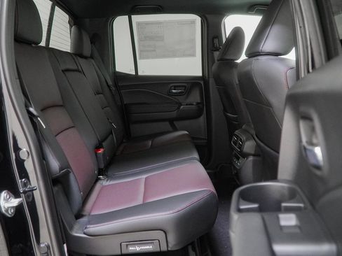 New 2026 Honda Ridgeline Black Edition image 40