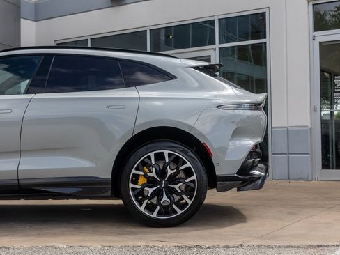 Used 2023 Aston Martin DBX 707 AWD/4WD image 19