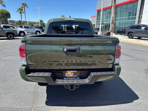 Certified 2022 Toyota Tacoma TRD Sport w/ Technology Package RWD image 6