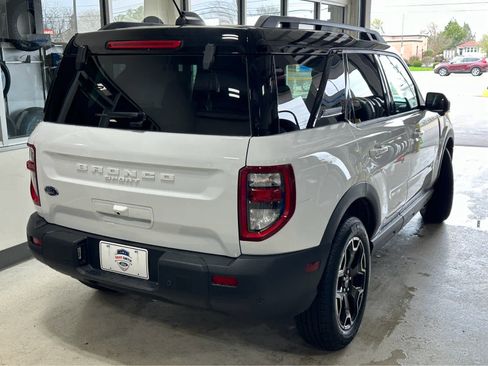 Used 2025 Ford Bronco Sport Outer Banks w/ Outer Banks Tech Package+ AWD/4WD image 9