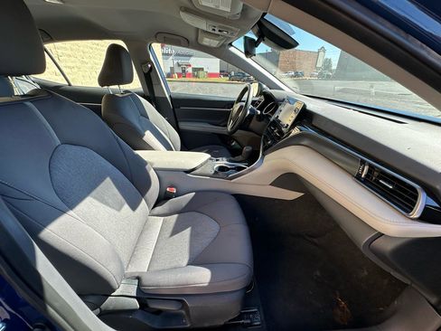 Used 2024 Toyota Camry LE FWD image 11