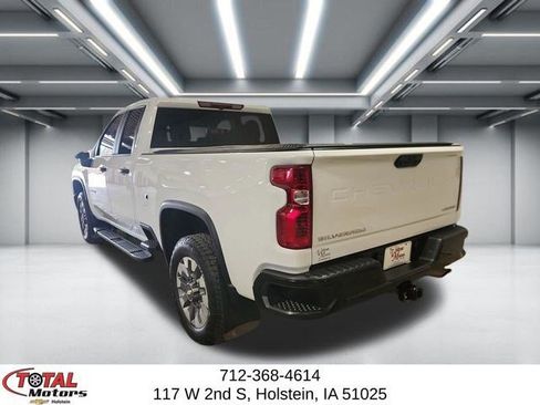 Used 2024 Chevrolet Silverado 2500 Custom w/ Custom Convenience Package AWD/4WD image 6