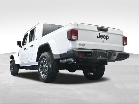 Used 2024 Jeep Gladiator Sport w/ Premium Package image 62