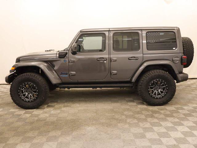 Used 2021 Jeep Wrangler Unlimited Sahara AWD/4WD image 33