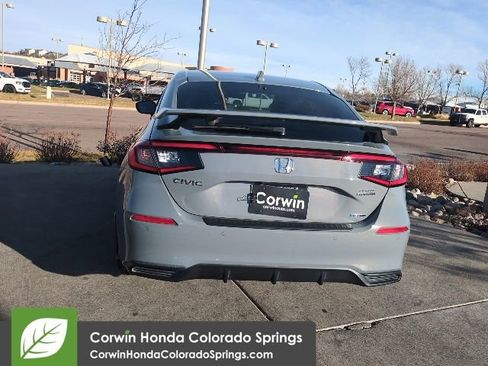 Used 2025 Honda Civic Sport Touring image 4