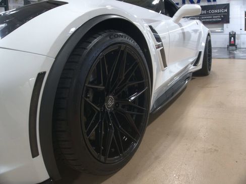 Used 2017 Chevrolet Corvette Grand Sport RWD image 14