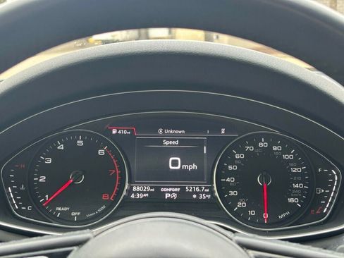 Used 2018 Audi A4 2.0T Premium w/ Convenience Package image 31