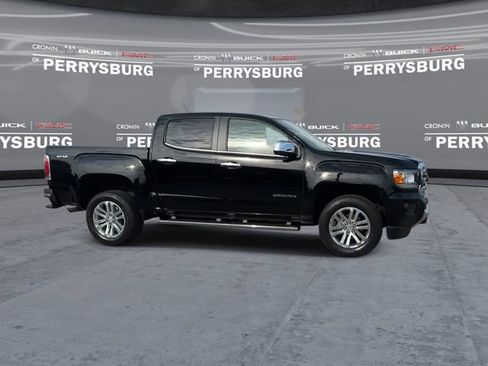 Used 2017 GMC Canyon SLT w/ Driver Alert Package AWD/4WD image 9