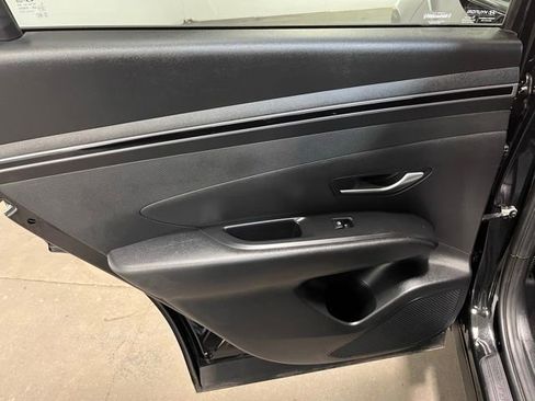 Used 2023 Hyundai Tucson SEL image 16