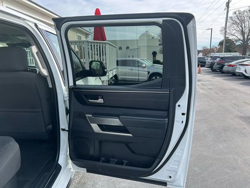 Used 2022 Toyota Tundra SR5 w/ Convenience Package image 24