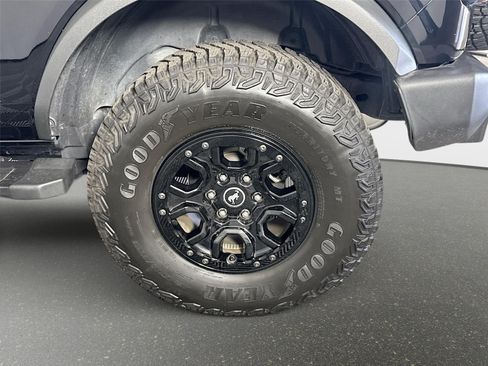 Used 2022 Ford Bronco Wildtrak AWD/4WD image 30