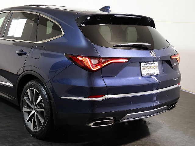 Certified 2025 Acura MDX w/ Technology Package AWD/4WD image 11