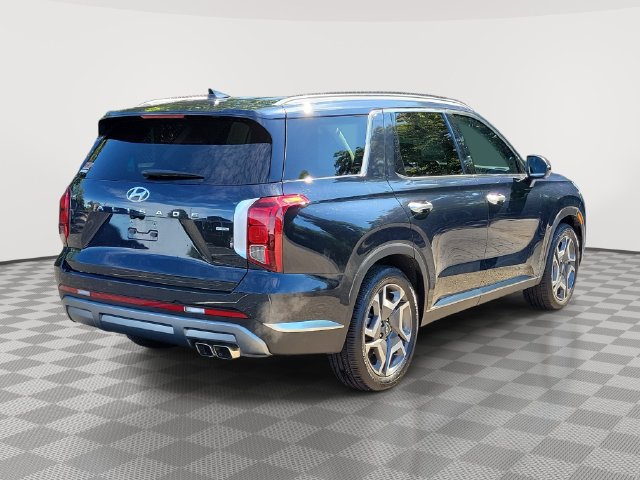 Used 2024 Hyundai Palisade Limited AWD/4WD image 4