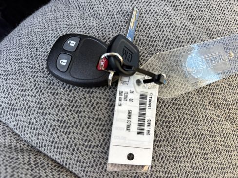 New 2026 GMC Savana 3500 w/ Driver Convenience Package image 35