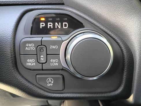 New 2026 RAM 1500 Big Horn AWD/4WD image 15