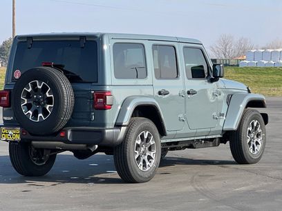 New 2026 Jeep Wrangler Unlimited Sahara w/ Safety Group