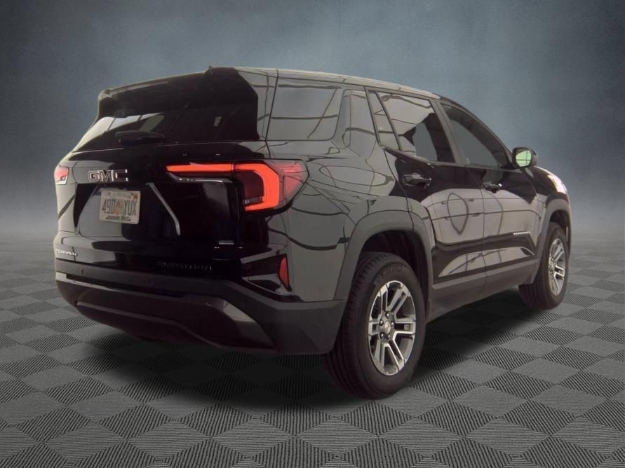 Used 2026 GMC Terrain Elevation FWD image 3