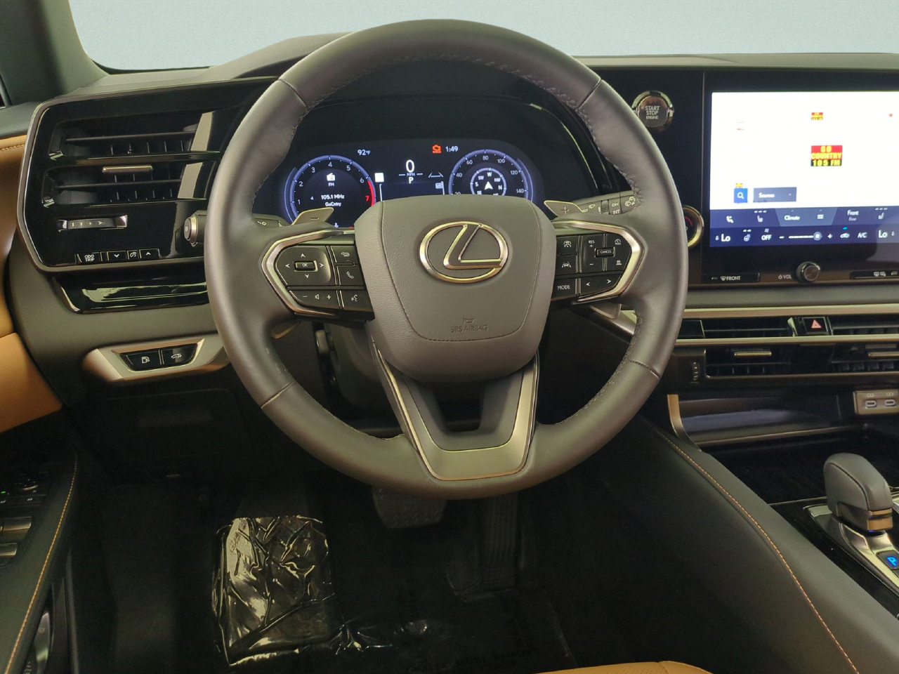 Used 2026 Lexus RX 350 FWD w/ Cold Area Package image 7
