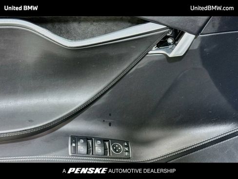 Used 2019 Tesla Model S Long Range AWD/4WD image 10