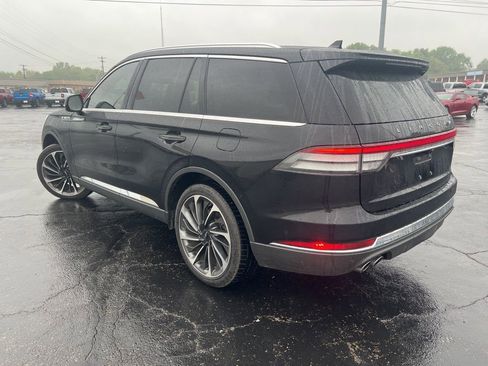 Used 2020 Lincoln Aviator Reserve w/ Equipment Group 202A image 5