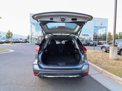 Used 2020 Nissan Rogue S image 43