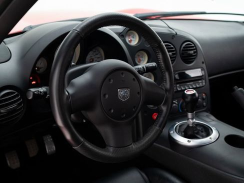 Used 2006 Dodge Viper SRT-10 RWD image 13
