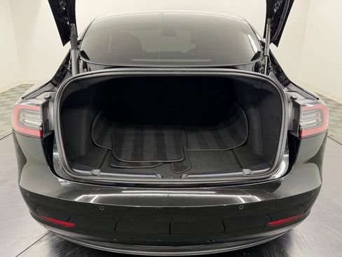 Used 2022 Tesla Model 3 Long Range AWD/4WD image 15