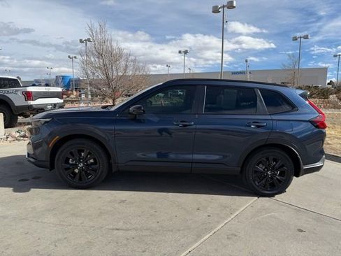 Used 2026 Honda CR-V Sport Touring image 4