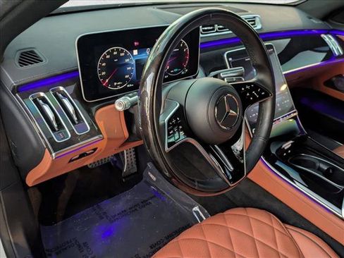 Used 2022 Mercedes-Benz S 580 4MATIC Sedan image 10