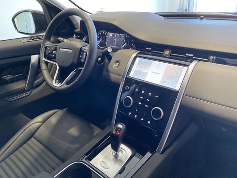 New 2023 Land Rover Discovery Sport SE image 16