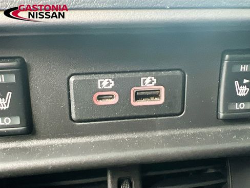 Used 2024 Nissan Murano SL image 33