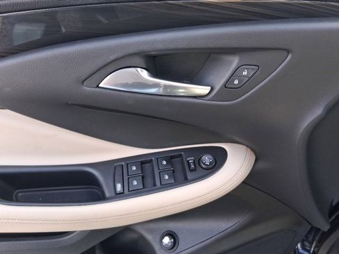 Used 2020 Buick Envision Preferred image 29